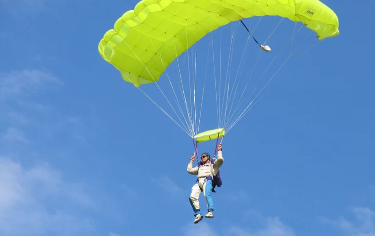 Профессиональный парашютист объяснил, почему отсутствие страха опасно для спортсмена