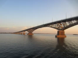 Энгельс и Саратов