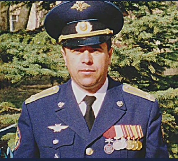 Я лётчик - Павел Михайлович Микула, полковник ВВС , участник боевых действий в горячих точках.
