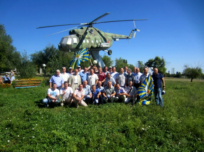 Выпуск 1987 года - творческий видеоролик из фото Выпуск 1987 года - творческий видеоролик из фото